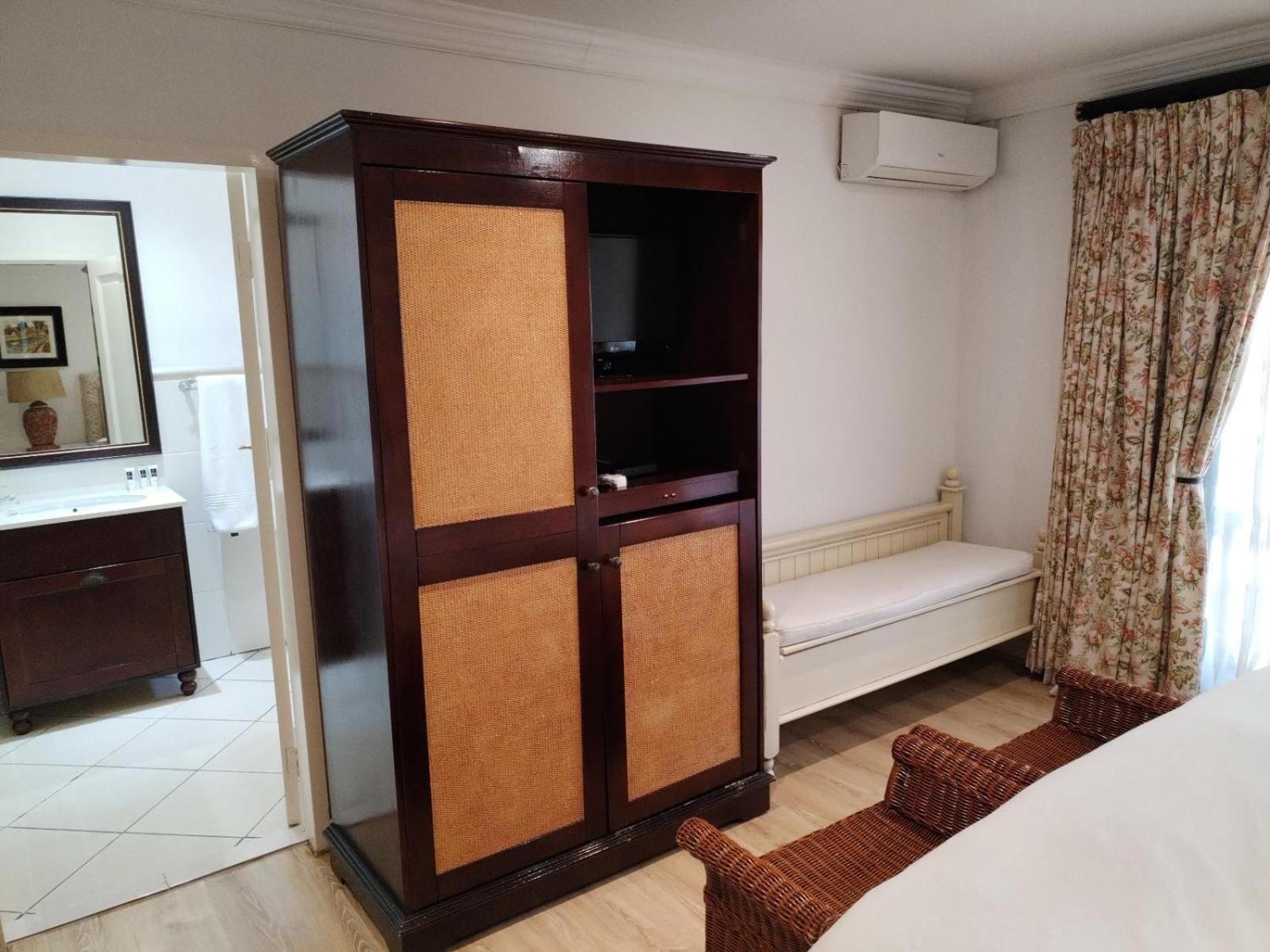Hole In One Hotel Roodepoort Room photo