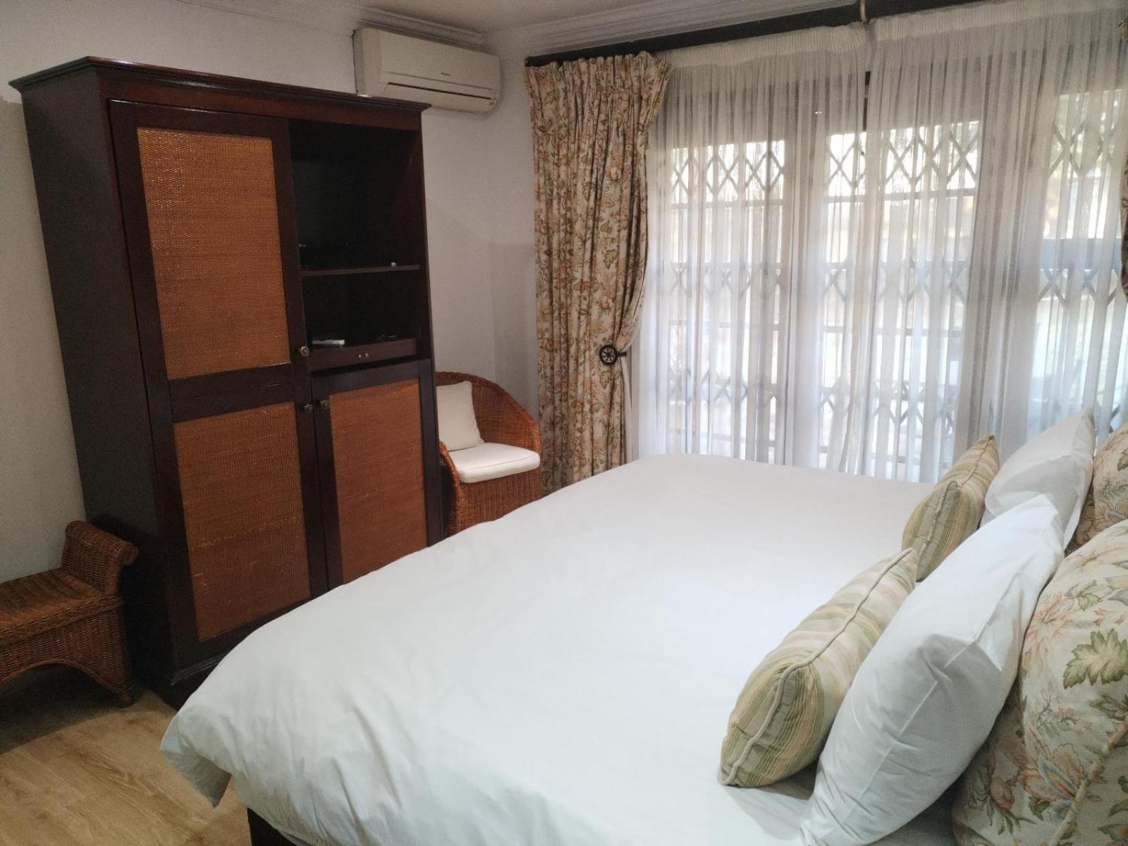 Hole In One Hotel Roodepoort Room photo